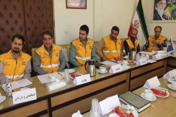 مانوررومیزی پدافند غیر عامل با موضوع آنفلوانزای فوق حاد پرندگان به مناسبت هفته پدافندغیر عامل  8آبان