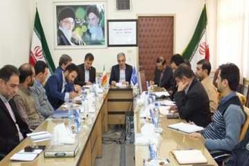 جلسه ستاد اجرایی پیشگیری ومقابله با بیماری آنفلوانزا با حضور مدیرکل پدافند غیر عامل استانداری سمنان 
