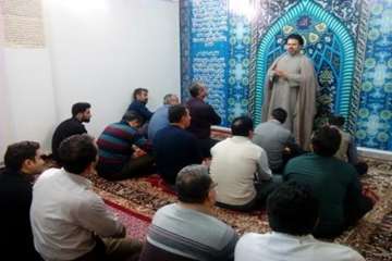 برپایی نماز جماعت اعضای شورای هماهنگی اداره کل دامپزشکی استان در شهرستان مهدیشهر 14/9/95