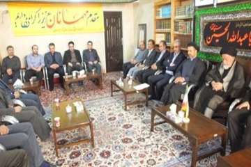 دیدارمدیر کل دامپزشکی استان با جمعی از پرسنل اداره کل دامپزشکی استان با ایت الله شاهچراغی نماینده ول