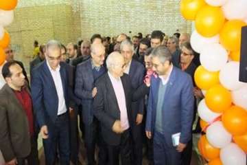 آلبوم شماره سه مراسم افتتاحیه خط تولید خط DCPشرکت زرین مهد شیمی سمنان با حضور استادار مسئولین کشوری 