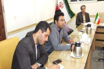سومین جلسه شورای هماهنگی واکسیناسیون تب برفکی  با حضور رؤسای ادارت دامپزشکی شهرستانهای تابعه دراداره