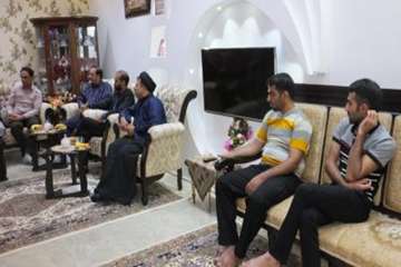 دیدار مدیرکل دامپزشکی استان سمنان به اتفاق هیئت همراه از خانواده همکار بازنشسته آقای محمدخانی