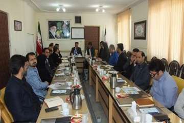 جلسه کار گروه تخصصی پدافند غیر عامل با حضور مدیرکل پدافند غیر عامل استانداری سمنان دراداه کل دامپزشک