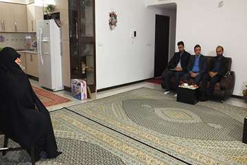 دیدار مدیرکل محترم با خانواده شهید علیرضا ابراهیمی به مناسبت هفته بسیج 3 آذر98