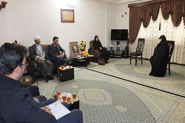 دیدار مدیرکل محترم با خانواده شهید علیرضا ابراهیمی به مناسبت هفته بسیج 3 آذر98