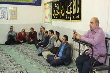 جلسه حلقه صالحین بسیجیان اداره کل دامپزشکی استان سمنان به مناسبت هفته بسیج 4آذر 98