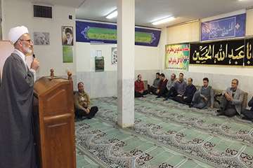 جلسه حلقه صالحین بسیجیان اداره کل دامپزشکی استان سمنان به مناسبت هفته بسیج 4آذر 98