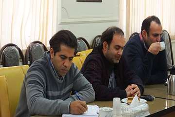 جلسه بررسی بیماریهای طیور در منطقه سمنان و سرخه 3 دی ماه98