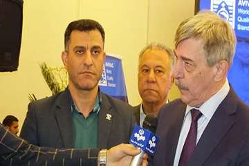 کلنگ زنی واحد تولید واکسن طیور در سمنان در ایام الله دهه فجر 17بهمن98