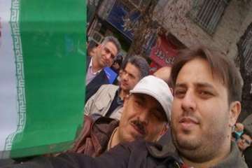 حضورپرسنل اداره کل دامپزشکی استان سمنان دراهپیمایی 22بهمن 94همراه باگلواژه ها