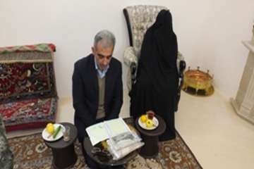 دیدار مدیر کل دامپزشکی استان سمنان از خانواده شهید والامقام سعیدی در شهرستان مهدیشهر