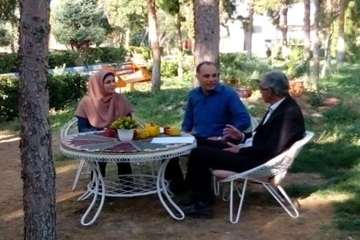 حضوردکترسعیدی مدیرکل محترم دامپزشکی استان دربرنامه زنده صبح وتازه  صداوسیمای استان سمنان جهت ارائه ع
