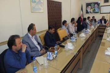 جلسه هماهنگی دستورالعمل اجرایی ماده 19آئین نامه نظارت بهداشتی با حضور مدیران عامل بخش خصوصی دراداره 