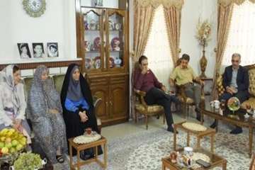 دیدارمدیرکل دامپزشکی استان سمنان  به اتفاق هیئت همراه با آقای کسائی  همکاربازنشسته سمنان 27/5/95