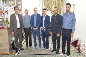 دیدار دکتر سعیدی مدیر کل محترم دامپزشکی استان سمنان به اتفاق هیئت همراه از خانواده محترم رمضان محمدی