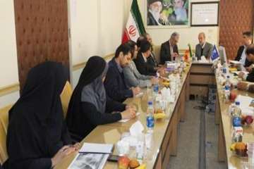 جلسه شورای هماهنگی اداره کل دامپزشکی استان سمنان با حضوردکترخلج ریاست محترم سازمان دامپزشکی کشور13/1