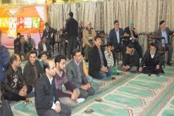 حضورکاروان انقلاب اداره کل دامپزشکی استان سمنان به مناسبت ایام ا.. دهه فجردرمسجد روستای خیرآبادسمنان