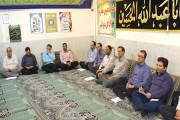 کلاس اخلاق به مناسبت ماه مبارک رمضان با حضورپرسنل اداره کل دامپزشکی ،شهرستان سمنان،مهدیشهروسرخه دراد