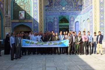 تجدیدمیثاق پرسنل دامپزشکی استان درروزملی دامپزشکی 94باشهدادرگلزارشهدای سمنان 