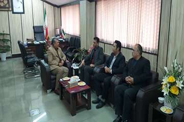 دیدار دکتر حسینی مدیرکل محترم دامپزشکی استان سمنان به اتفاق هیئت همراه با معاون استاندار وفرماندار و