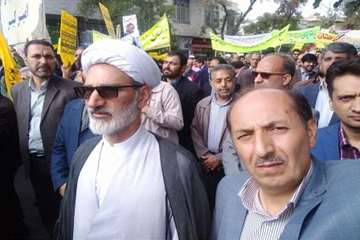 شرکت مدیرکل محترم دامپزشکی استان سمنان به اتفاق همکاران در راهپیمایی 13 آبان 98