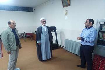 بازدید مسئول دفتر نمایندگی ولی فقیه و دبیر اقامه نماز اداره کل دامپزشکی استان سمنان از اداره دامپزشک