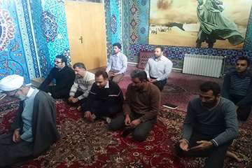 بازدید سرپرست دفتر نمایندگی ولی فقیه ودبیر اقامه نماز اداره کل دامپزشکی استان از اداره دامپزشکی شهرس