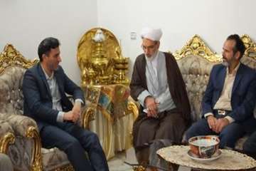 دیدار مدیرکل دامپزشکی استان و هیئت همراه با خانواده جانبازو آزاده سرافراز سیدرضی نبوی  به مناسبت سوم
