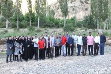 اردوی تفریحی یکروزه پرسنل اداره دامپزشکی سمنان در منطقه پرور 2 مردادماه98