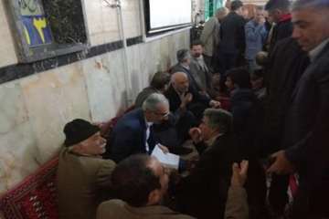 جلسه پرسش وپاسخ دکتر سعیدی مدیر کل دامپزشکی استان سمنان با دامداران شهرستان گرمسار 15اسفند 97