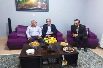 دیدار دکتر سعیدی با معلم دوران دبیرستان به مناسبت روز معلم 16اردیبهشت 98