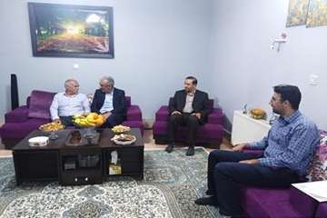 دیدار دکتر سعیدی با معلم دوران دبیرستان به مناسبت روز معلم 16اردیبهشت 98