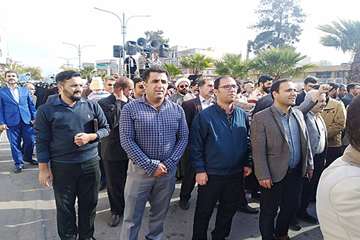 حضور پرسنل اداره کل دامپزشکی استان سمنان درراهپیمایی محکوم کردن اغتشاشات در کشور 2آذر 98