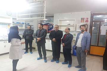جلسه دکتر حسینی مدیر کل محترم دامپزشکی استان سمنان به اتفاق هیئت همراه با مدیر عامل شرکت لبنی فجر می